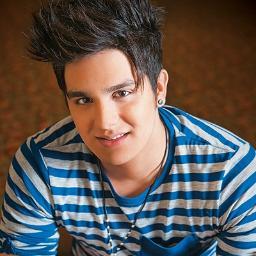 Fã Clube dedicado ao @luansantana.. Since: 19/03/2011;Oficializado:28/08/2011;Presid.: @isabelyfroes