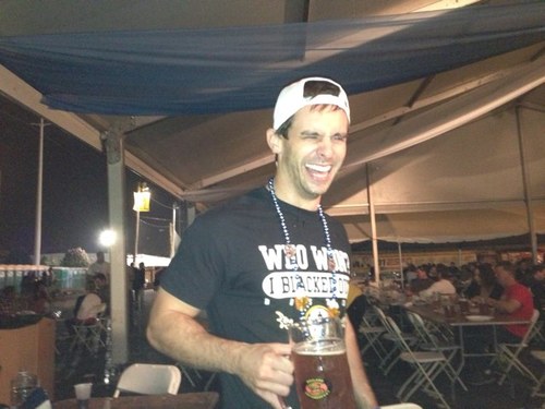 JasonEzzell's profile picture. 'Mon pack!