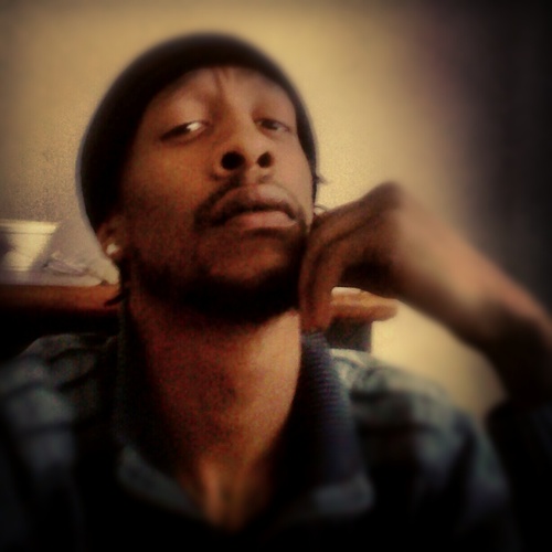 Jordan Jamir Durham 101210 Song Writer/Engineer #RadioPlayEnt #WeWinnin My Time Is NOW!!!! #TeamiPhone #TeamJordanJamir #ChillMoe #MacPack #IMDOINITFORUS