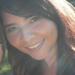 Speechie Student at CSU Albury. Half-Viet, Melbournian, Film Buff, with a penchant for Indie Punk-Rock & Romantic Spec-Fic.