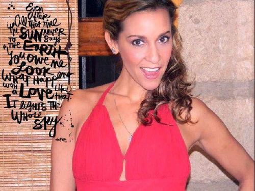 AdriAuza's profile picture. 