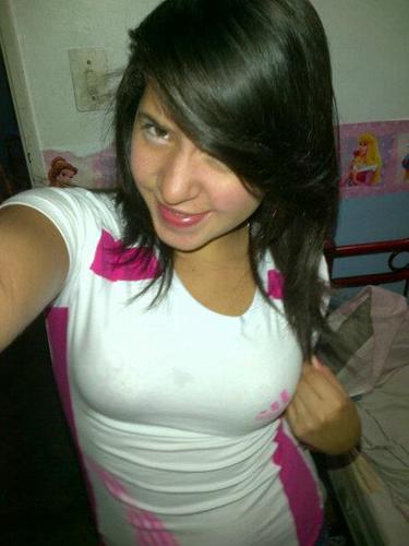 Solo pienso en ti!3
Sigueme & Te sigo :D