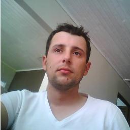 posso não ser o que você procura, mas sim posso ser muito mais do que você merece ....6..;p