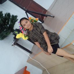 Hey.guys tweet me foLLow me at twitter and i'll follow u back...be tricky ok its 2013 already...picc :))