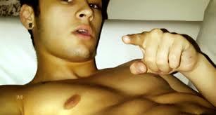 follow ur dreams never give up   music =life