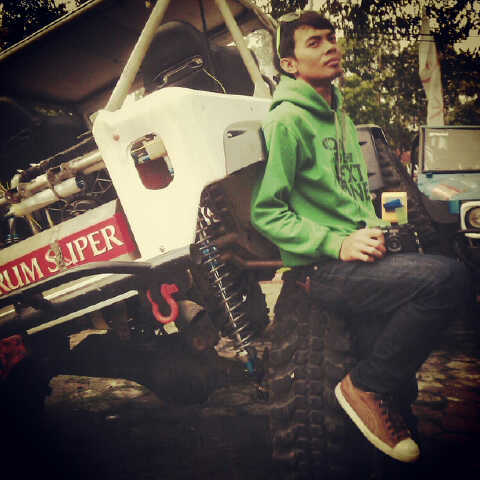 okiesoeluh's profile picture. Jual BB all type..  pin:321C04AD // 08563666374 lokasi Madiun kota gadis.. 
Reseller welcome :)