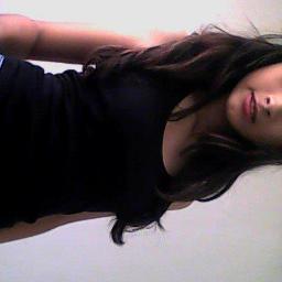 NalGotica's profile picture. Lo mío es embarazar hombres y huir, no sé, se me da.