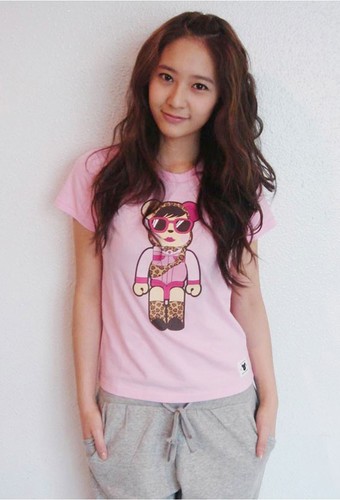 RPS_FXKrystal's profile picture. [Verified] from @rp_sunsun|#SMArtist|#94lines|Magnae kece|Single