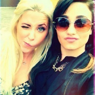 dailycecefrey's profile picture. Proud Warrior. Head Up. Heart Full. ♥