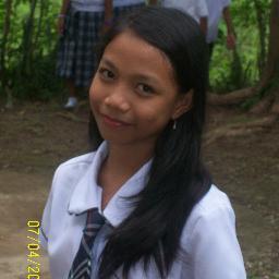 CharleneParonda's profile picture. simple!! :P