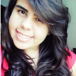 Estudante de Ciencias Biológicas , Blogueira e Fotógrafa