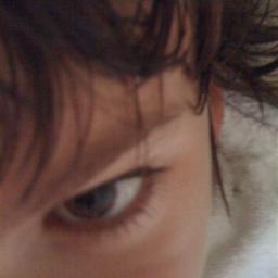 sezasaysen's profile picture. 💛❤️