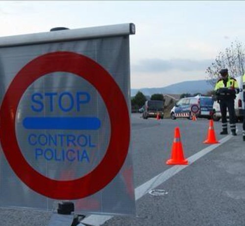 Compte on tots hem d'informar dels controls (alcoholemia i d'altres) de la provincia de Girona. Tots els Twitts amb @controlsgirona