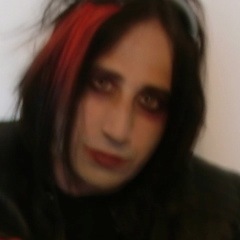 nikaskerkrow's profile picture. I m Nika Skerkrow, bass player for Glamour Revenge band DEATH MAKES PRETTY, I luv horror movies, gloomy nights, scarecrows, skelanimls & living dead dolls ^^