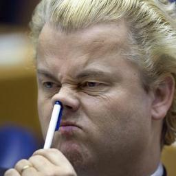 Gewoon mensen promoten moet wel volgen