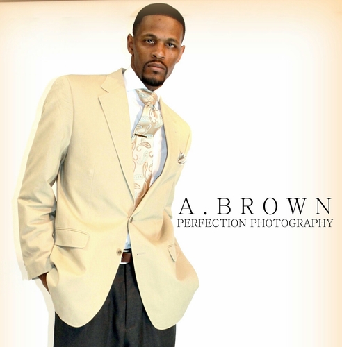 Pastor_ABrown's profile picture. Husband to @only1LADYBROWN, Pastor of #TheSprings, Musician, Friend.