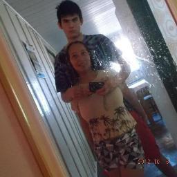 quem sou eu ? 'aquele que esta acima de você:b e abaixo de deus. sou o que sou, não o que falam vivo o presente penso no futuro e foda-se o passado...
