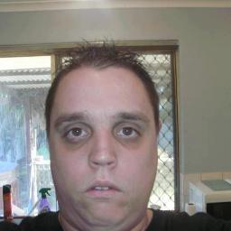 yo the names dave the doofer aha...i love listenin to bass music :-)