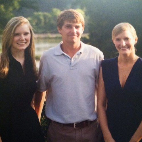 abigailntay's profile picture. 