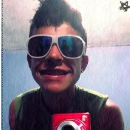 - Ousadiiia  & Alegriiia
-
http://t.co/Q56uQItp
-
-
@k63david