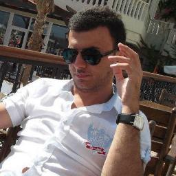 Radyo Aktif'te yönetici,