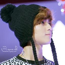 อันยองคร้าบบ.. ผมลีแทมิน *ยิ้มแฉ่ง* ฟอลผมสิครับแล้วคุณจะรู้จักผมมากขึ้น