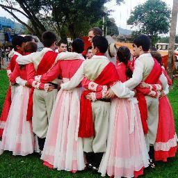 Juvenil do CTG Lanceiros de Santa Cruz, Msn: lanceiros_desantacruz@hotmail.com *-*