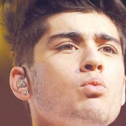 Um FC criado para seguir todos de volta... Quem é directioner segue @onedirection 02/01/13
