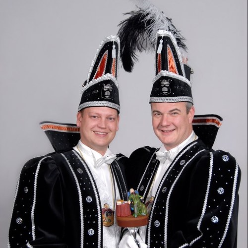 stadsprinsborne's profile picture. Stadsprins van Borne, prins Rainier I van c.v. De Toe'nbloazers te Borne in het dagelijkse leven Notaris en adjudant Marc