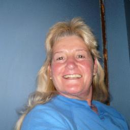 Suzzycue is welcoming all her new followers. She is passionate about online writing and will offer writing tips, food, DIY and art from found objects.
