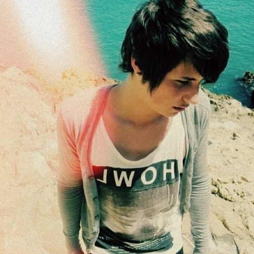 A youtube watching, shanedawsontv watcher, Dave days listing, BOTDF lover, cheerleader3 love you