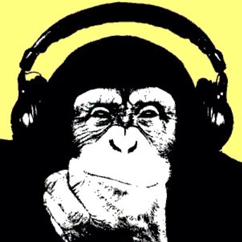 MyMorningZachet's profile picture. It's not clear who's normal here.