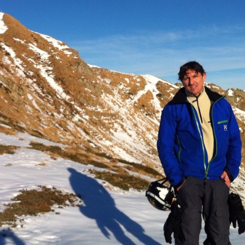 Ellenove's profile picture. 