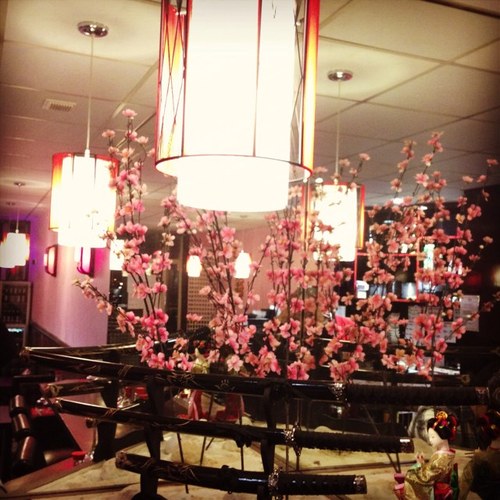 BiMiSushi's profile picture. Restaurant japonais 110 Bd de Courcelles 75017 Paris