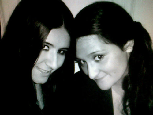 Nacida el 5-12-96.|27B29846| Estudiante del I.E.S de Villalonga. Ama muchito a su nenii @Saarii_20♥