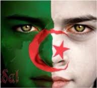 Compte officiel et communautaire de la #TeamAlgeria qui regroupe les supporters de l'#Algerie de la Twittosphere et vous informe de son actu !
 Allez les Verts