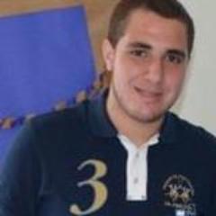 fenixsouza7's profile picture. Carioca , comediante , flamenguista , pai de familia , 2 filhos pra criar , vivo do bolsa familia e ponto .