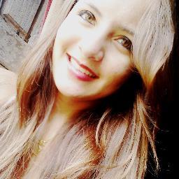 ” Enquanto não atravessarmos a dor da nossa própria solidão, continuaremos a nos buscar em outras metades. Para viver a dois, antes, é necessário ser um.”