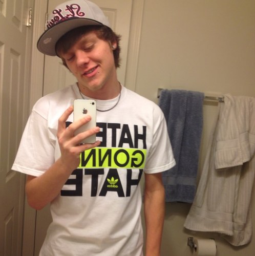 Money on the mind, Hustlin' all the time, All about the paper cause The youngin' on his grind