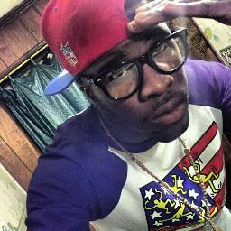 god..family...money...success dats wat im bout!! #teambeenfresh #team2whitecups #teamindhaflywetrust #teamdipwithdhatflakeyshit #teamjetlyfe