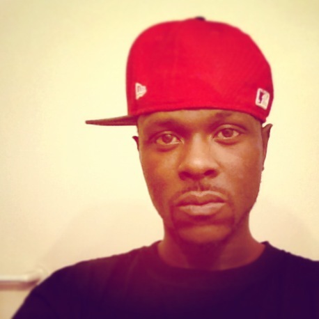 #Teamnewnewz is in the BUILDING #teamcoffeilblack for anything related to music contact @coffeil_black