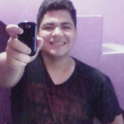 Ouvir dizer que só é triste quem quer HAHAHAHA !