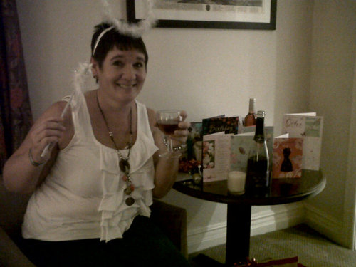 Catering Assistant(Dinnerlady),married 22 years 2 children,love life and Captain Morgan and coke!