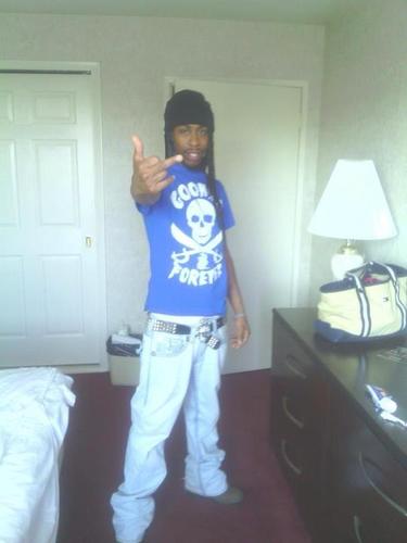 Sosa_TrayDBN's profile picture. GIP 3AZY CUZ AT DA PLAZ ITZ JUST US NIGGA!& FR33 DA HOMIEZ R33K,LOOSE,NN CHAOS LUV THEM NIGGAZ !