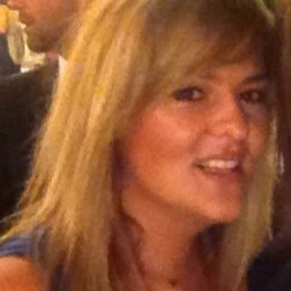 elifgunenc's profile picture. 