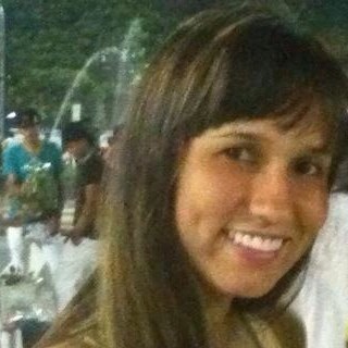 ARIANA ... Santista, perfeccionista, sonhadora e querendo sempre MAIS!