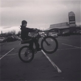 Follow me i will follow back