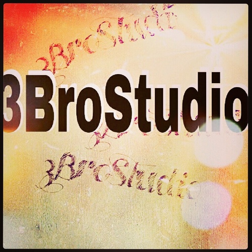 Estudio Musical de diversos generos, contactenos al 68715889, 3brostudio en facebook y 3brostdio en instagram.