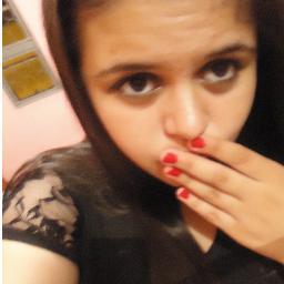 Gente boa , educada , louca , ciumenta , romântica , chorona , sonhadora , exagerada , apaixonada , boba , cinsera , solteira , 13 anos , amo malhação s2 '
