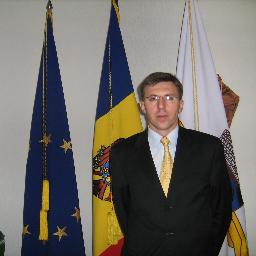 Primaria Municipiului Chisinau.Contacte.Posturi vacante.Decizii CMC.Agenda.Informatii publice/utile.Proiecte.Regulamente.